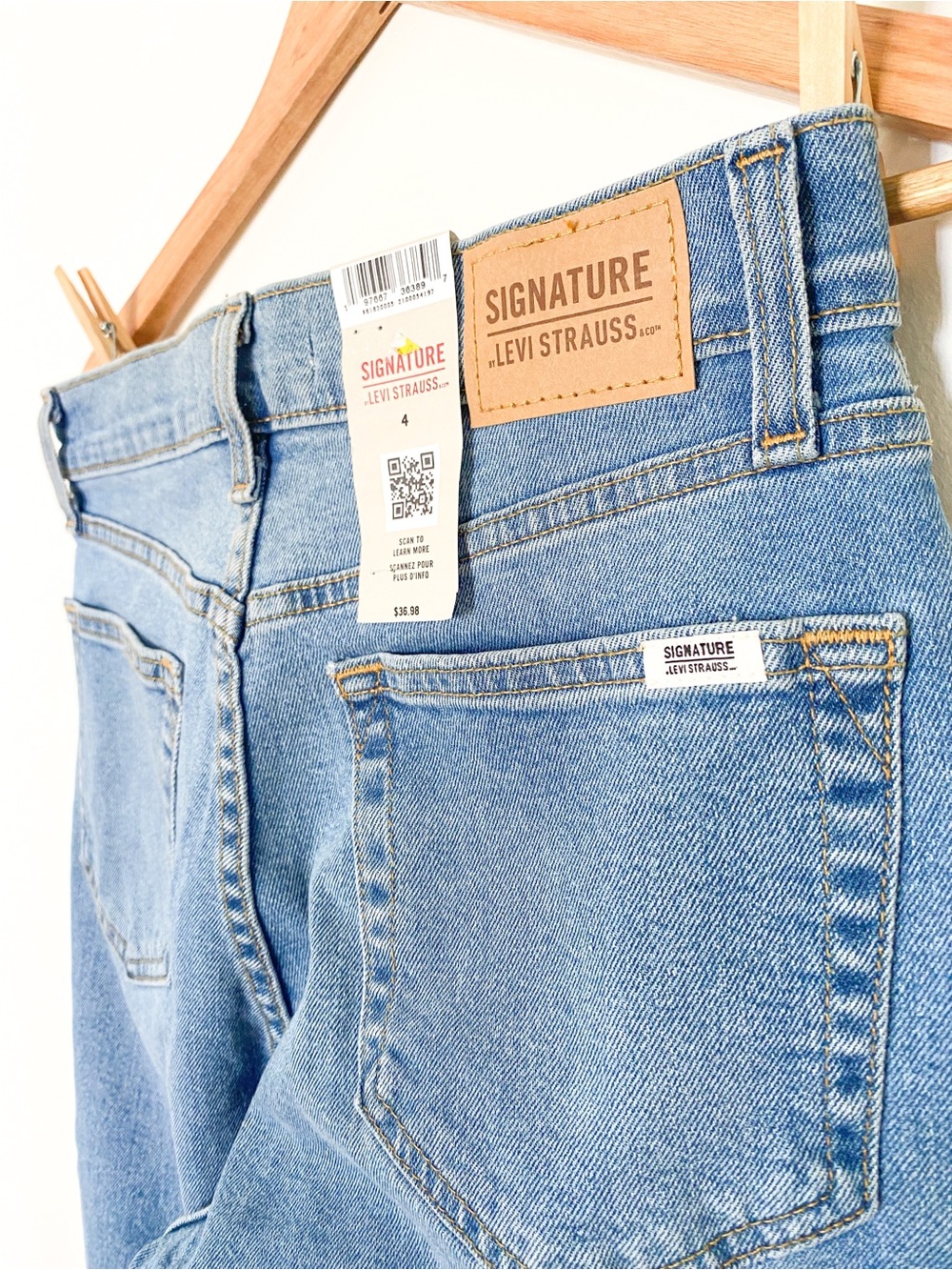 LEVIS | 100% Cotton Straight Leg Jeans | Classic Light Wash High-Rise Denim - Picture 3 of 7